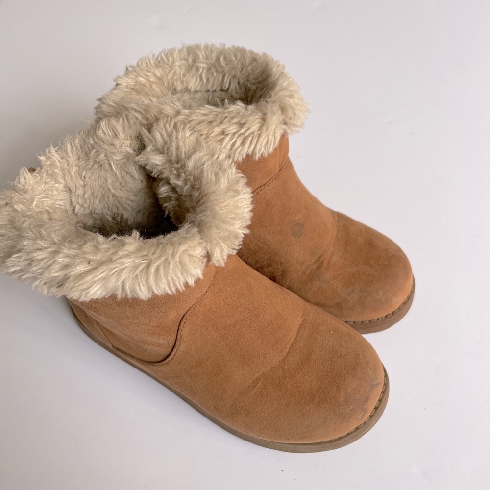 Cat & Jack faux fur boots